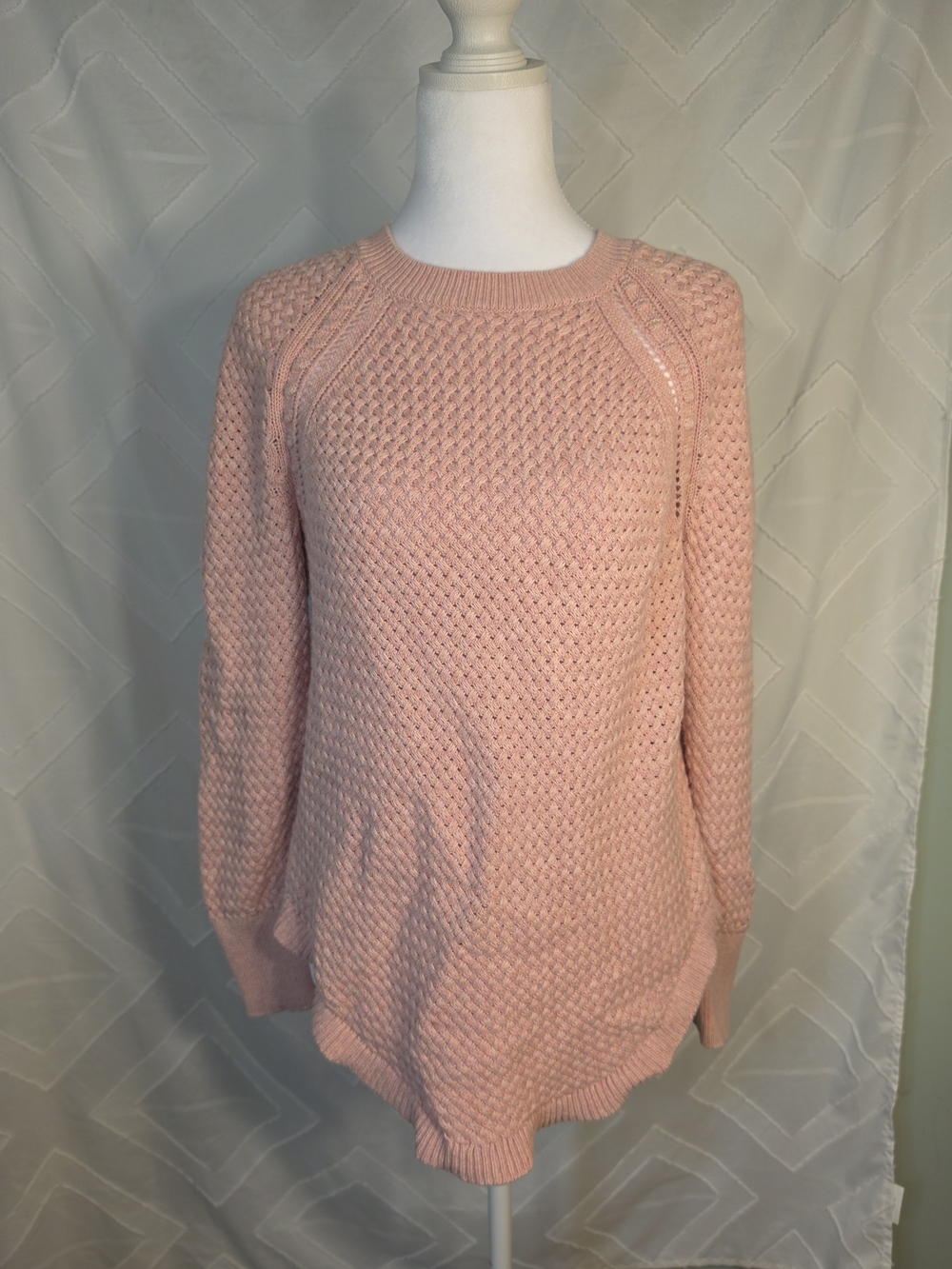 LOFT Light Pink Textured Knit Crewneck Sweater Pretty Classy Basketweave